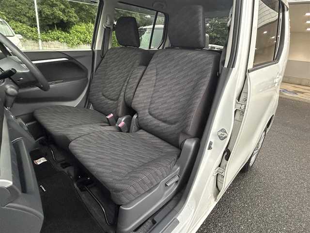 スズキ ワゴンＲ FX－LTD 大阪府 2016(平28)年 3万km クリスタルホワイトP ナビ　/フルセグ　/Ｂｌｕｅｔｏｏｔｈ　/バックカメラ　/シートヒーター　/ＥＴＣ　/衝突軽減ブレーキ　/ステアリングスイッチ　/フロアーマット　/サイドバイザー　/スマートキー