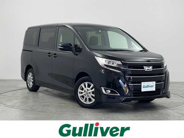 トヨタ ノア ハイブリッド G 群馬県 2021(令3)年 5.8万km ブラック 純正ナビ バックカメラ　衝突被害軽減ブレーキ　クルーズコントロール　前席シートヒーター　両側電動スライドドア　純正ビルトインETC2.0 LED ステアリングリモコン　ウッドコンビハンドル 禁煙車