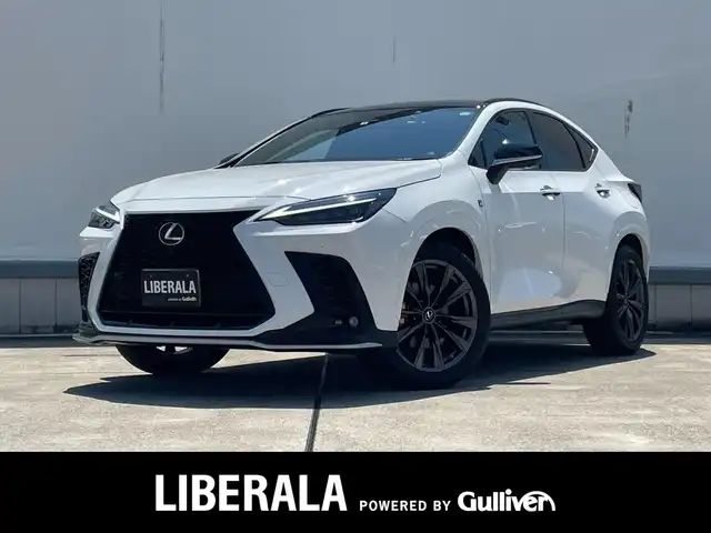 レクサス ＮＸ 350h Fスポーツ 東京都 2022(令4)年 1.5万km ホワイトノーヴァガラスフレーク ワンオーナー/パノラマルーフ/赤黒レザー/HUD/パワーバックドア/オレンジキャリパー/純正ナビ/TV/360°カメラ /スマートキー