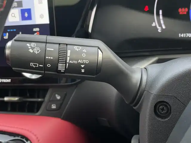 レクサス ＮＸ 350h Fスポーツ 東京都 2022(令4)年 1.5万km ホワイトノーヴァガラスフレーク ワンオーナー/パノラマルーフ/赤黒レザー/HUD/パワーバックドア/オレンジキャリパー/純正ナビ/TV/360°カメラ /スマートキー