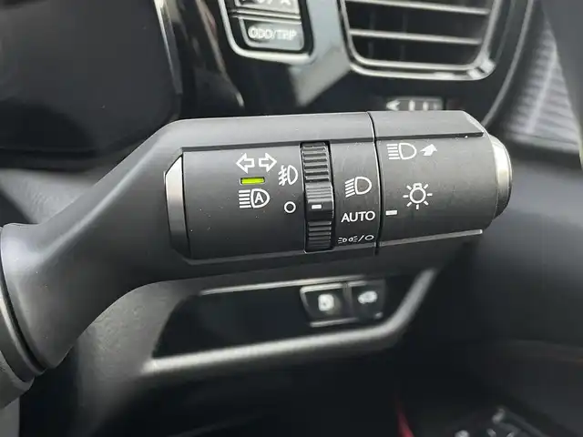 レクサス ＮＸ 350h Fスポーツ 東京都 2022(令4)年 1.5万km ホワイトノーヴァガラスフレーク ワンオーナー/パノラマルーフ/赤黒レザー/HUD/パワーバックドア/オレンジキャリパー/純正ナビ/TV/360°カメラ /スマートキー