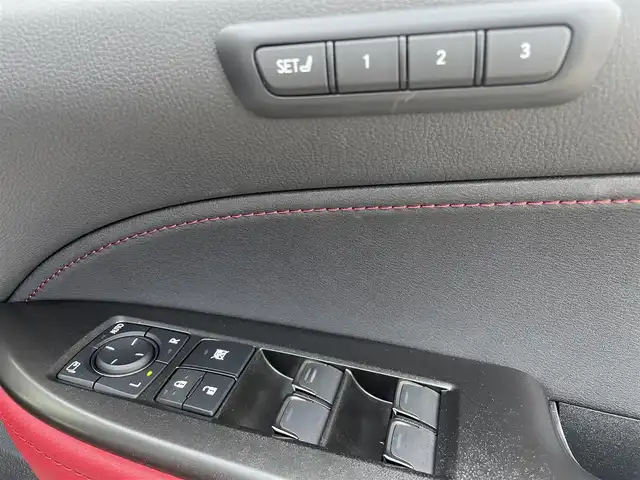 レクサス ＮＸ 350h Fスポーツ 東京都 2022(令4)年 1.5万km ホワイトノーヴァガラスフレーク ワンオーナー/パノラマルーフ/赤黒レザー/HUD/パワーバックドア/オレンジキャリパー/純正ナビ/TV/360°カメラ /スマートキー