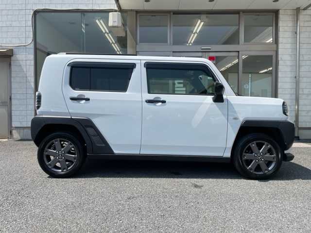ダイハツ タフト G ダーククロムベンチャー 埼玉県 2023(令5)年 0.9万km シャイニングホワイトパール ワンオーナー/9インチディスプレイオーディオ/【ナビ/CD/DVD/フルセグ/Bluetooth】/パノラミックビューモニター/衝突軽減ブレーキ/スカイフィールトップ/シートヒーター/LEDヘッドライト/横滑り防止装置/アイドリングストップ/取扱説明書/スペアキー
