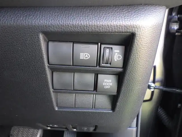 トヨタ ヴォクシー S－Z 千葉県 2022(令4)年 3.7万km スパークリングブラックパールクリスタルシャイン Toyota Safety Sense/・プリクラッシュセーフティ/・レーンディパーチャーアラート/・オートハイビーム/・レーダークルーズコントロール/・ブラインドスポットモニター/両側パワースライドドア/ハーフレザーシート/前席シートヒーター/10.5インチ純正コネクティッドナビ/地デジTV/【DVD/CD再生機能　Bluetooth接続】/バックカメラ/革巻きステアリング/ETC（2.0）/LEDヘッドライト/ウインカーミラー/クリアランスソナー/純正17インチアルミホイル/サイド/カーテンエアバッグ/スマートキー