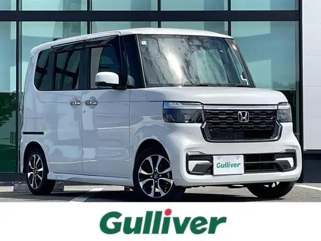 ホンダ Ｎ ＢＯＸ カスタム コーディネートスタイル 和歌山県 2024(令6)年 0.4万km プラチナホワイトパール 純正8インチコネクトナビ（VXM-245ZFEi)/バックカメラ/フルセグTV/BT/レーダークルコン/衝突軽減ブレーキ/レーンキープアシスト/前後コーナーセンサー/オートライト/ドラレコ/ETC/前席シートヒーター/両側パワスラ/ステリモ/オートホールド/LEDヘッドライト/電格ミラー