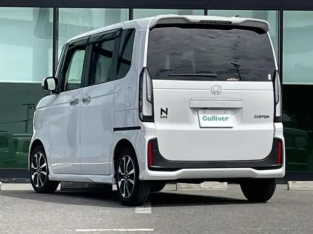ホンダ Ｎ ＢＯＸ カスタム コーディネートスタイル 和歌山県 2024(令6)年 0.4万km プラチナホワイトパール 純正8インチコネクトナビ（VXM-245ZFEi)/バックカメラ/フルセグTV/BT/レーダークルコン/衝突軽減ブレーキ/レーンキープアシスト/前後コーナーセンサー/オートライト/ドラレコ/ETC/前席シートヒーター/両側パワスラ/ステリモ/オートホールド/LEDヘッドライト/電格ミラー