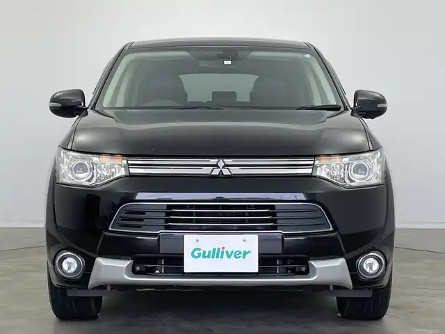 三菱 アウトランダー ＰＨＥＶ G ナビパッケージ 新潟県 2015(平27)年 8.9万km アメジストブラック 純正ディーラーOPナビ/バック/サイドカメラ/フルセグTV/Bluetooth/ETC/クルーズコントロール/電動リアゲート/パドルシフト/革巻きステアリング/ステアリングスイッチ/HIDヘッドライト/オートライト/プッシュスタート/純正フロアマット/スタッドレス付き社外AW積込み/充電ケーブル積込み