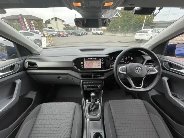 フォルクスワーゲン Ｔ－クロス TSI 1st 栃木県 2020(令2)年 0.8万km リーフブルーメタリック スマートキー/ナビ/フルセグTV/バックカメラ/ETC/ACC/パーキングアシスト /ワイヤレスチャージ /LEDヘッドライト/オートライト/パークディスタンス /ブラインドスポット /フロントアシスト /リヤトラフィック/ドライブレコーダー