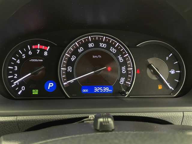 トヨタ エスクァイア Gi 長野県 2018(平30)年 3.3万km ホワイトパールクリスタルシャイン 純正SDナビ/Bluetooth／CD／フルセグTV/バックカメラ/ビルトインETC/前方ドラレコ/両側パワスラ/前席シートヒーター/横滑り防止装置/衝突軽減被害システム/先行車発進告知/社外TRD17インチAW装着/社外フロアマット/ドアバイザー/ステアリングスイッチ/クルーズコントロール/2列目サンシェード/オートライト/LEDヘッドライト/電格ミラー/スマートキー