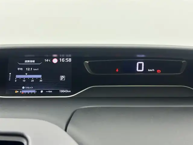 日産 セレナ ハイウェイスター V 大阪府 2020(令2)年 1.9万km ブリリアントホワイトパール セーフティパックB/　・SRSカーテンエアバッグシステム/　・サイドエアバッグシステム/　・踏み間違い衝突防止アシスト/　・インテリジェント パーキングアシスト/　・進入禁止標識検知/　・インテリジェント ルームミラー/　・電動パーキングブレーキ/　・オートブレーキホールド/　・プロパイロット/　・インテリジェント LI（車線逸脱防止支援システム）/純正SDナビ【CD/DVD/Bluetooth/フルセグ】/全方位カメラ/両側パワースライド/ブラインドスポットモニター/サイドバイザー/フロアマット/LEDヘッドライト/コーナーセンサー