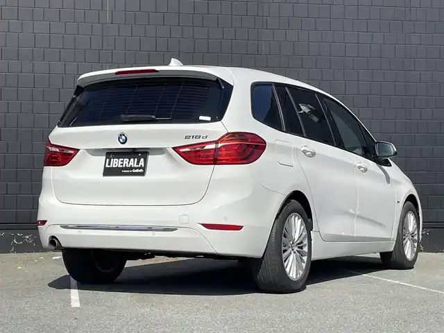 ＢＭＷ ２１８ｄ グランツアラー ラグジュアリー 三重県 2016(平28)年 4.7万km 白 茶革/パワーシート/純正ナビ/シーヒーター/コンフォートアクセス/Ｂカメラ/コーナーセンサー/インテリジェントセーフティー/パワーバックドア/ＥＴＣ/ドラレコ