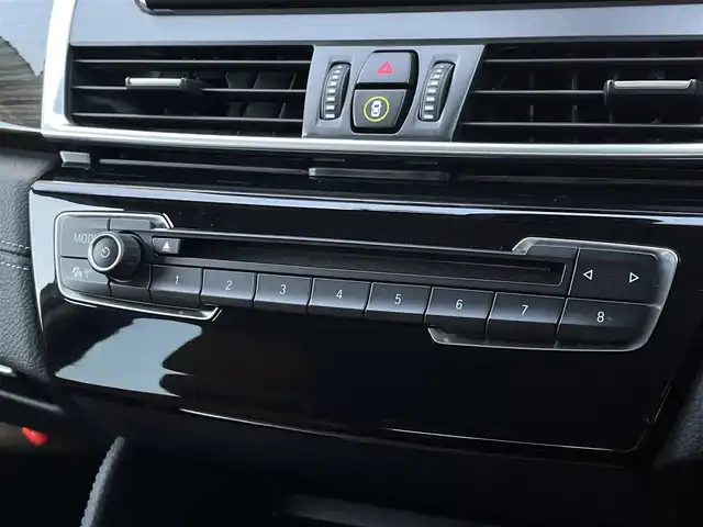 ＢＭＷ ２１８ｄ グランツアラー ラグジュアリー 三重県 2016(平28)年 4.7万km 白 茶革/パワーシート/純正ナビ/シーヒーター/コンフォートアクセス/Ｂカメラ/コーナーセンサー/インテリジェントセーフティー/パワーバックドア/ＥＴＣ/ドラレコ