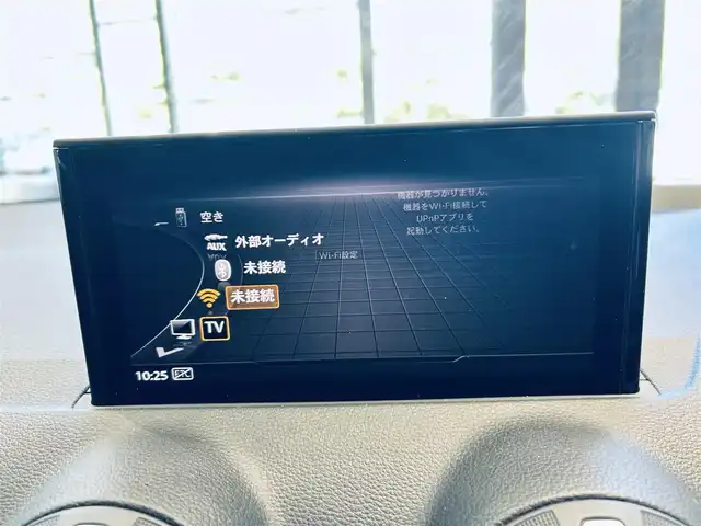 アウディ Ｑ２ 30TFSIスポーツ 大阪府 2020(令2)年 2.5万km ブリリアントレッド SラインプラスP/アシスタンスP/バーチャルコックピット/純正ナビ/TV/バックカメラ/ACC/純正18インチAW/LEDヘッドライト/電動リアゲート/クリアランスソナー/ハーフ革/シートヒーター/ETC/ドラレコ