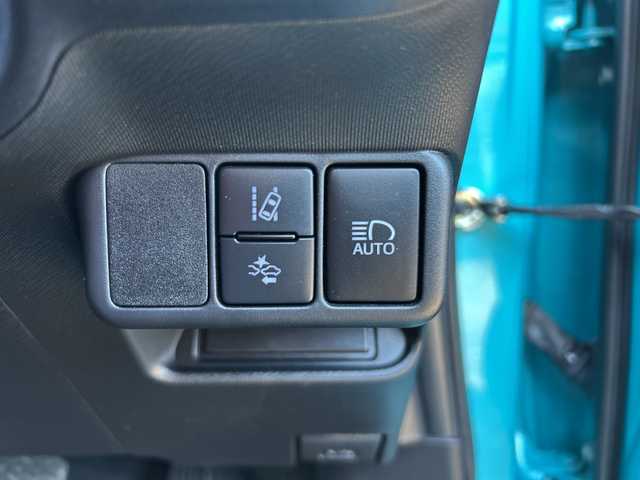 トヨタ アクア S 神奈川県 2018(平30)年 1.9万km クリアエメラルドパールクリスタルシャイン 純正メモリナビ【NSCD-W66】/Bluetooth・CD・SD・TV/スペアキー1本/スマートキー/バックカメラ/ビルトインETC/純正フロアマット/前後コーナーセンサー/プリクラッシュセーフティシステム/レーンディパーチャーアラート/オートマチックハイビーム/先行車発進告知機能/アイドリングストップ/横滑り防止装置/盗難防止装置