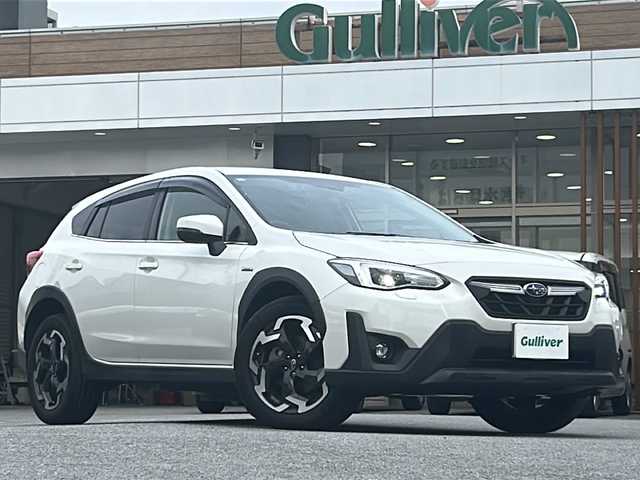 スバル ＸＶ ハイブリッド 2．0e－S アイサイト 沖縄県 2021(令3)年 1.8万km クリスタルホワイトP ワンオーナー/EyeSight機能/コーナーセンサー/社外SDメモリーナビ/フルセグＴＶ/オーディオ（Ｂｌｕｅｔｏｏｔｈ、ＤＶＤ、ＣＤ、ＳＤ）/バック・サイド・フロントカメラ/ステアリングスイッチ/ＬＥＤヘッドライト/ウィンカーミラー/ナビ連動ドライブレコーダー/ＥＴＣ