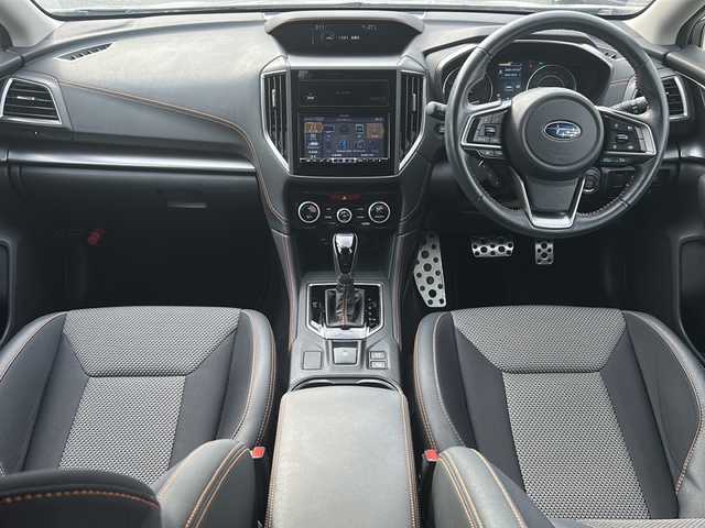 スバル ＸＶ ハイブリッド 2．0e－S アイサイト 沖縄県 2021(令3)年 1.8万km クリスタルホワイトP ワンオーナー/EyeSight機能/コーナーセンサー/社外SDメモリーナビ/フルセグＴＶ/オーディオ（Ｂｌｕｅｔｏｏｔｈ、ＤＶＤ、ＣＤ、ＳＤ）/バック・サイド・フロントカメラ/ステアリングスイッチ/ＬＥＤヘッドライト/ウィンカーミラー/ナビ連動ドライブレコーダー/ＥＴＣ