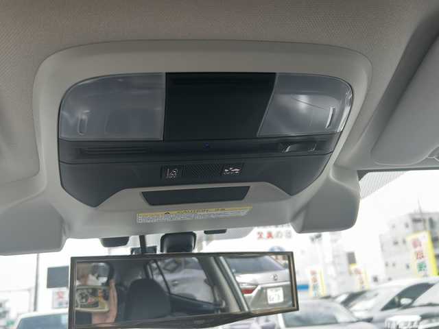 スバル ＸＶ ハイブリッド 2．0e－S アイサイト 沖縄県 2021(令3)年 1.8万km クリスタルホワイトP ワンオーナー/EyeSight機能/コーナーセンサー/社外SDメモリーナビ/フルセグＴＶ/オーディオ（Ｂｌｕｅｔｏｏｔｈ、ＤＶＤ、ＣＤ、ＳＤ）/バック・サイド・フロントカメラ/ステアリングスイッチ/ＬＥＤヘッドライト/ウィンカーミラー/ナビ連動ドライブレコーダー/ＥＴＣ