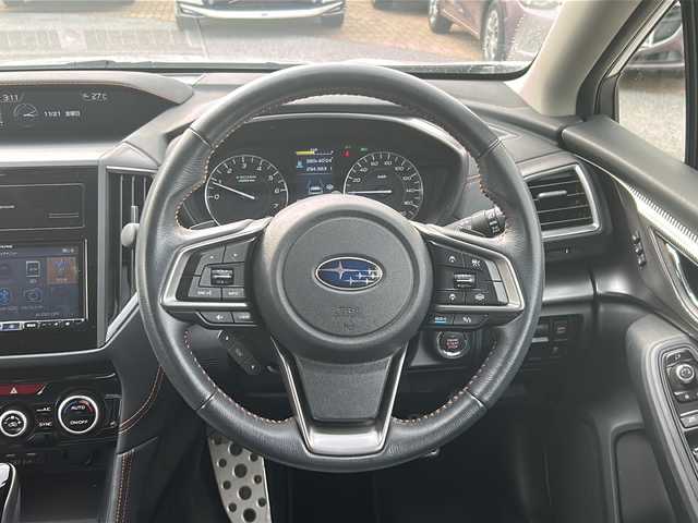 スバル ＸＶ ハイブリッド 2．0e－S アイサイト 沖縄県 2021(令3)年 1.8万km クリスタルホワイトP ワンオーナー/EyeSight機能/コーナーセンサー/社外SDメモリーナビ/フルセグＴＶ/オーディオ（Ｂｌｕｅｔｏｏｔｈ、ＤＶＤ、ＣＤ、ＳＤ）/バック・サイド・フロントカメラ/ステアリングスイッチ/ＬＥＤヘッドライト/ウィンカーミラー/ナビ連動ドライブレコーダー/ＥＴＣ