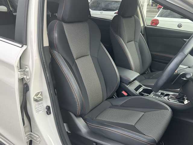 スバル ＸＶ ハイブリッド 2．0e－S アイサイト 沖縄県 2021(令3)年 1.8万km クリスタルホワイトP ワンオーナー/EyeSight機能/コーナーセンサー/社外SDメモリーナビ/フルセグＴＶ/オーディオ（Ｂｌｕｅｔｏｏｔｈ、ＤＶＤ、ＣＤ、ＳＤ）/バック・サイド・フロントカメラ/ステアリングスイッチ/ＬＥＤヘッドライト/ウィンカーミラー/ナビ連動ドライブレコーダー/ＥＴＣ