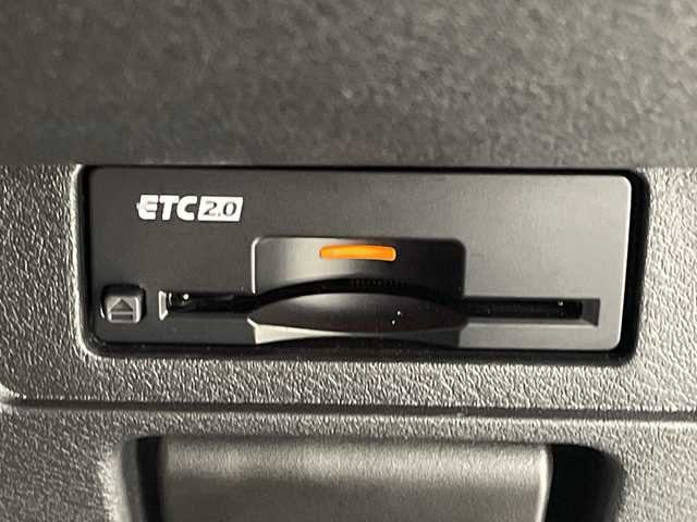 日産 オーラ G レザーエディション 岐阜県 2022(令4)年 4.1万km ピュアホワイトパール プロパイロット/純正9インチナビ/（AM/FM/フルセグ/AppleCarPlay/HDMI）/BOSEパーソナルプラスサウンドシステム/アラウンドビューモニター/ワイヤレス充電/デジタルインナーミラー/エマージェンシーブレーキ/前方ドライブレコーダー/レザーシート/ブラインドスポットモニター/スマートキー/オートLEDライト/ETC