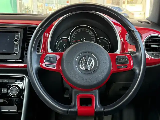 フォルクスワーゲン ザ・ビートル デザインマイスター 滋賀県 2019(平31)年 4.1万km トルネードレッド メーカーナビ/　【AM・FM/USB/Bluetooth/SD】/バックカメラ/ブラインドスポットモニター/LEDヘッドライト/フォグランプ/ETC