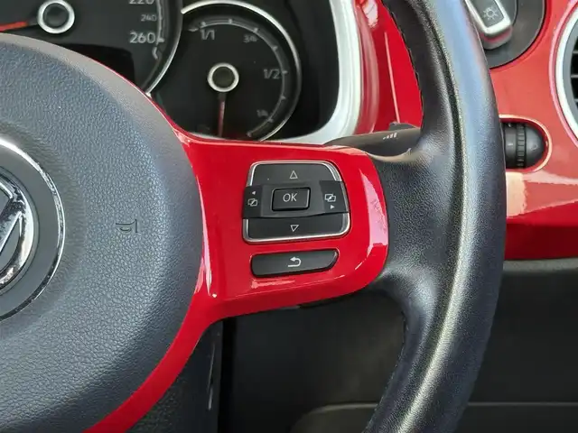 フォルクスワーゲン ザ・ビートル デザインマイスター 滋賀県 2019(平31)年 4.1万km トルネードレッド メーカーナビ/　【AM・FM/USB/Bluetooth/SD】/バックカメラ/ブラインドスポットモニター/LEDヘッドライト/フォグランプ/ETC