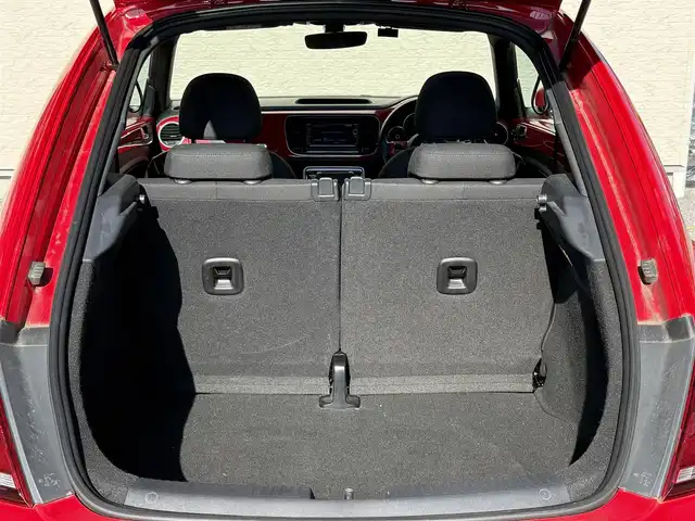 フォルクスワーゲン ザ・ビートル デザインマイスター 滋賀県 2019(平31)年 4.1万km トルネードレッド メーカーナビ/　【AM・FM/USB/Bluetooth/SD】/バックカメラ/ブラインドスポットモニター/LEDヘッドライト/フォグランプ/ETC