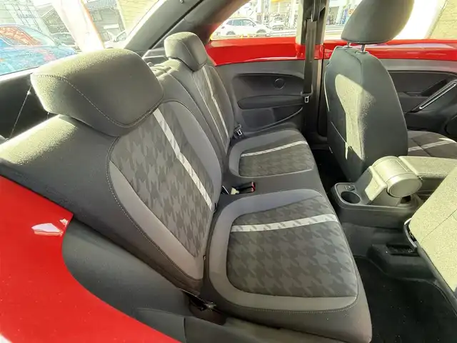 フォルクスワーゲン ザ・ビートル デザインマイスター 滋賀県 2019(平31)年 4.1万km トルネードレッド メーカーナビ/　【AM・FM/USB/Bluetooth/SD】/バックカメラ/ブラインドスポットモニター/LEDヘッドライト/フォグランプ/ETC