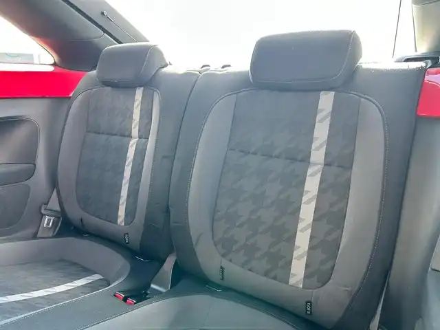 フォルクスワーゲン ザ・ビートル デザインマイスター 富山県 2019(平31)年 4.1万km トルネードレッド 純正メモリナビ/フルセグTV　/Bluetooth接続/AM/FMラジオ/DVD/CD再生/バックカメラ/ドラレコ/クルコン/オートエアコン/ETC/ステアリングリモコン/キセノンヘッドライト/F/Rフォグランプ/横滑り防止/ブレーキアシスト/盗難防止システム