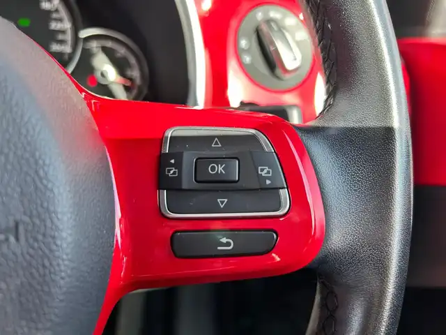 フォルクスワーゲン ザ・ビートル デザインマイスター 富山県 2019(平31)年 4.1万km トルネードレッド 純正メモリナビ/フルセグTV　/Bluetooth接続/AM/FMラジオ/DVD/CD再生/バックカメラ/ドラレコ/クルコン/オートエアコン/ETC/ステアリングリモコン/キセノンヘッドライト/F/Rフォグランプ/横滑り防止/ブレーキアシスト/盗難防止システム