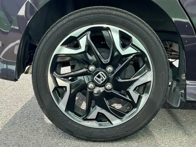 ホンダ Ｎ ＢＯＸ G L ターボ ホンダセンシング 和歌山県 2019(平31)年 6.3万km プレミアムベルベットパープル・パール 純正ナビ/フルセグTV/バックカメラ/TVキャンセラー/衝突軽減ブレーキ/アダプティブクルーズコントロール/コーナーセンサー/レーンキープアシスト/両側パワースライドドア/純正アルミホイール/純正フロアマット/リアサンシェード/ビルトインETC/前後ドライブレコーダー/LEDヘッドライト/オートライト