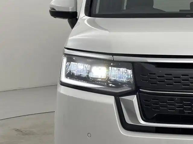 ホンダ ステップワゴン スパーダ eHEV プレミアムライン 福岡県 2025(令7)年 0.1万km プラチナホワイトパール 社外ナビ　/レーダークルーズコントロール　/ＢＳＭ　/衝突軽減　/レーンキープ　/コーナーセンサー　/アクセル踏み間違い防止　/横滑り防止　/パワーバックドア　/シートヒーター　/純正１７インチＡＷ　/Ｗエアコン　/ＬＥＤ/オートライト