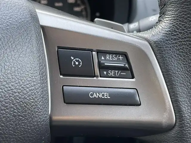 スバル インプレッサ ＸＶ 2．0i－L 山形県 2013(平25)年 7.7万km サテンホワイトパール 4WD/SDナビ/　　【CD/DVD/BT/フルセグ】/クルーズコントロール/HIDオートライト/電動シート/17インチアルミホイール/パドルシフト/ステアリングスイッチ/電動格納ウィンカーミラー/アイドリングストップ/スマートキー/ETC