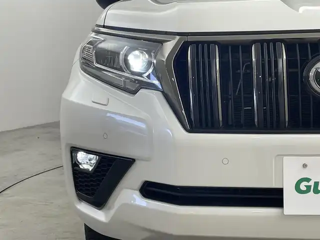 トヨタ ランドクルーザー プラド TX-L 70thアニバーサリーLTD 福岡県 2021(令3)年 3.2万km ホワイトパールクリスタルシャイン サンルーフ/純正ナビ　/バックカメラ　/ビルトインＥＴＣ２．０　/前後ドライブレコーダー/レーダークルコン　/コーナーセンサー　/衝突被害軽減ブレーキ　/レーンキープ　/ＰＫＳＢ　/先行車発進お知らせ　/ＭＴモード付き　/シートベンチレーション／ヒーター　/パワーシート　/ルーフレール