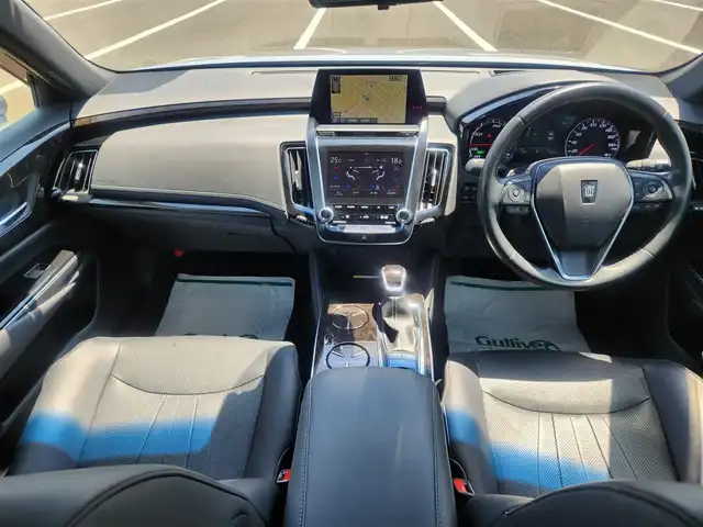 トヨタ クラウン ハイブリッド G－エグゼクティブ Four 岩手県 2020(令2)年 7.8万km プレシャスガレナ 〇純正ナビ/〇フルセグTV/〇バックカメラ/〇パノラミックビューモニター/〇ムーンルーフ/〇ビルトインETC/〇ブラインドスポットモニター/〇トヨタセーフティセンス/〇パワーバッグドア/〇オートライト/〇フォグランプ/〇純正18インチアルミ/〇革巻きステアリング/〇ステアリングヒーター/〇パドルシフト/〇左右独立オートエアコン/〇革シート/〇シートヒーター/〇シートベンチレーション/〇パワーシート/〇スマートエントリー/〇禁煙車
