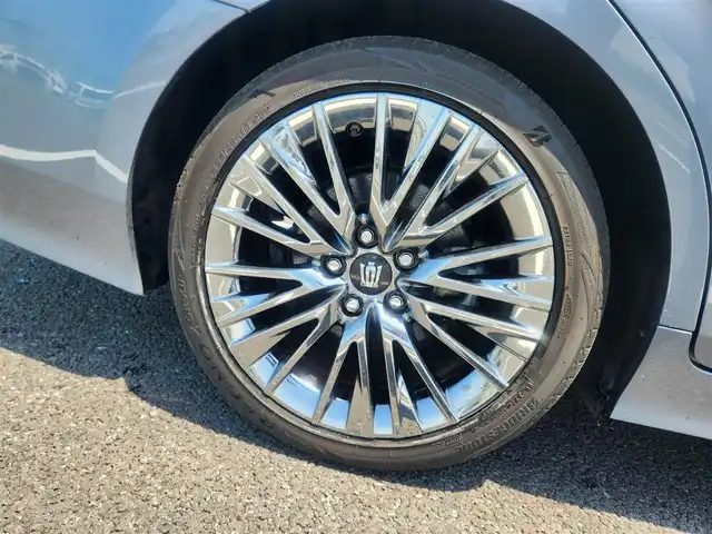 トヨタ クラウン ハイブリッド G－エグゼクティブ Four 岩手県 2020(令2)年 7.8万km プレシャスガレナ 〇純正ナビ/〇フルセグTV/〇バックカメラ/〇パノラミックビューモニター/〇ムーンルーフ/〇ビルトインETC/〇ブラインドスポットモニター/〇トヨタセーフティセンス/〇パワーバッグドア/〇オートライト/〇フォグランプ/〇純正18インチアルミ/〇革巻きステアリング/〇ステアリングヒーター/〇パドルシフト/〇左右独立オートエアコン/〇革シート/〇シートヒーター/〇シートベンチレーション/〇パワーシート/〇スマートエントリー/〇禁煙車