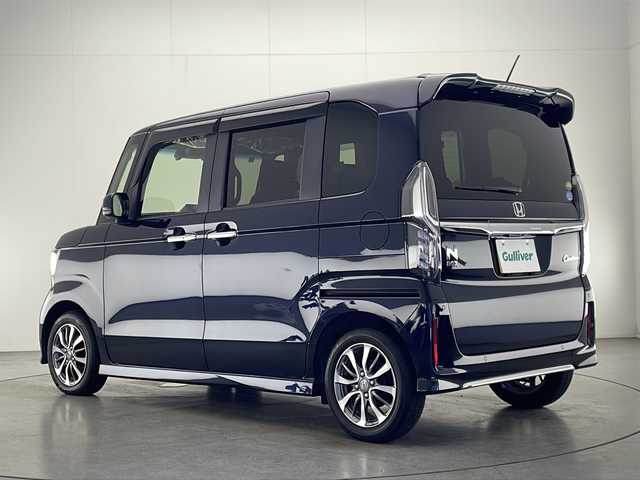 ホンダ Ｎ ＢＯＸ カスタム L 宮崎県 2021(令3)年 1.1万km ミッドナイトブルービームM 禁煙車/ホンダセンシング/純正ナビTV/（Gathers/VXM-214VFM/CD/DVD/Bluetooth/フルセグTV)/純正ドライブレコーダー/純正バックカメラ/純正ビルトインETC/純正LEDオートライト/純正LEDフォグ/純正エアロ/純正ルーフエンドスポイラー/純正14インチアルミ/純正フロアマット/左側電動スライドドア/アダプティブクルーズコントロール/レーンディパーチャーアラート/クリアランスソナー/オートエアコン/前席シートヒーター/スマートキー/プッシュエンジンスタート/新車時保証書