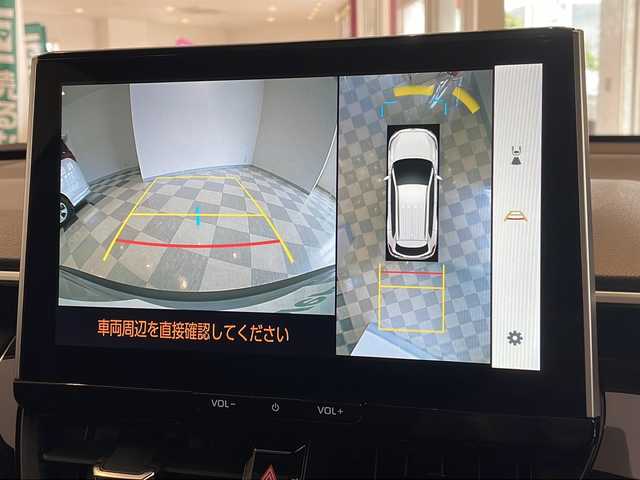 トヨタ カローラ クロス ハイブリッド Z 福井県 2025(令7)年 0.1万km未満 セメントグレーメタリック 登録済未使用車/純正ナビ/フルセグ/Bluetooth/パノラミックビューモニター/パノラマルーフ/トヨタセーフティセンス/ブラインドスポットモニター（BSM）/リヤクロストラフィックアラート（ＲＣＴＡ）/パーキングサポートブレーキ（ＰＫＳＢ）/クリアランスソナー/パワーバックドア/アドバンスドパーク/D席パワーシート/シートヒーター/LEDヘッドライト/ビルトインETC2.0/スマートキー/プッシュスタート