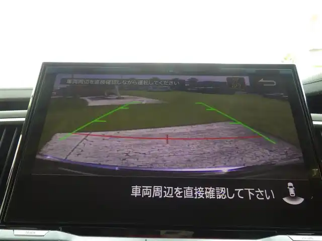 三菱 デリカＤ：５ シャモニー 千葉県 2025(令7)年 0.1万km未満 黒Ⅱ CHAMONIX (7人)　4WD　e-Assist/オリジナルナビ取付パッケージ＋リアモニター取付パッケージ(25/300)　ステップレス　（7人）D:5専用11型ナビゲーション(322/300)　12.8型後席用モニター(143550円)/e-Assist/・衝突被害軽減ブレーキシステム（FCM）/・車線逸脱警報システム（LDW）/・誤発進抑制機能（前進＆後退時）（UMS）/・レーダークルーズコントロールシステム（ACC）/・オートマチックハイビーム[AHB]/エレクトリックテールゲート/両側パワースライドドア/運転席パワーシート/シートヒーター/ハーフレザーシート/純正メモリーナビ/地デジTV/【DVD/CD再生機能　Bluetooth接続】/マルチアラウンドモニター/フリップダウンモニター/革巻きステアリング/ステアリングヒーター/ステアリングスイッチ/パドルシフト/LEDヘッドライト/フォグライト/ウインカーミラー/純正18インチアルミホイル/サイド/カーテン/ニーエアバッグ/キーレスオペレーションシステム