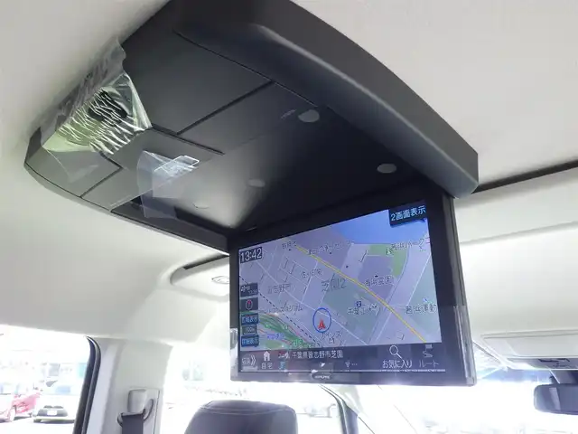 三菱 デリカＤ：５ シャモニー 千葉県 2025(令7)年 0.1万km未満 黒Ⅱ CHAMONIX (7人)　4WD　e-Assist/オリジナルナビ取付パッケージ＋リアモニター取付パッケージ(25/300)　ステップレス　（7人）D:5専用11型ナビゲーション(322/300)　12.8型後席用モニター(143550円)/e-Assist/・衝突被害軽減ブレーキシステム（FCM）/・車線逸脱警報システム（LDW）/・誤発進抑制機能（前進＆後退時）（UMS）/・レーダークルーズコントロールシステム（ACC）/・オートマチックハイビーム[AHB]/エレクトリックテールゲート/両側パワースライドドア/運転席パワーシート/シートヒーター/ハーフレザーシート/純正メモリーナビ/地デジTV/【DVD/CD再生機能　Bluetooth接続】/マルチアラウンドモニター/フリップダウンモニター/革巻きステアリング/ステアリングヒーター/ステアリングスイッチ/パドルシフト/LEDヘッドライト/フォグライト/ウインカーミラー/純正18インチアルミホイル/サイド/カーテン/ニーエアバッグ/キーレスオペレーションシステム
