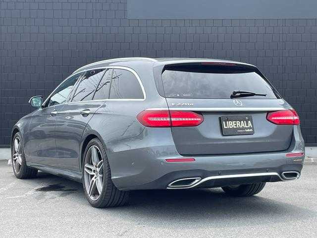メルセデス・ベンツ Ｅ２２０ｄ SW アバンギャルド スポーツ 埼玉県 2018(平30)年 4.8万km セレナイトグレー ブラックハーフレザーシート/純正HDDナビ/(Bluetooth/USB/フルセグＴＶ)/３６０度カメラ/レーダーセーフティＰＫＧ/シートヒーター/パワーシート/パワーバックドア/ドライブレーコーダー/カープレイ対応/ＥＴＣ