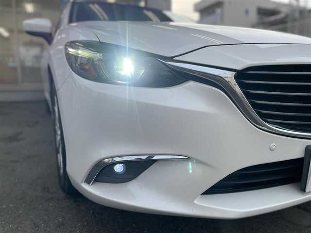 マツダ アテンザ ワゴン XD プロアクティブ 愛知県 2017(平29)年 5.6万km スノーフレイクホワイトパールマイカ /当店買取/禁煙/1オーナー//純正ナビ/フルセグTV/DVD再生//CD/Bluetooth/USB/AUX//バックカメラ//衝突軽減ブレーキ/レーンキープ/BSM//クルーズコントロール//LEDヘッド/Aライト/LEDフォグ//ルーフレール/Pソナー//革巻きステアリング/ステアリングリモコン//前ドラレコ//純正AW/純正Fマット/ドアバイザー//プッシュスタート/ディーゼルターボ/スペアキー//保証書/取説