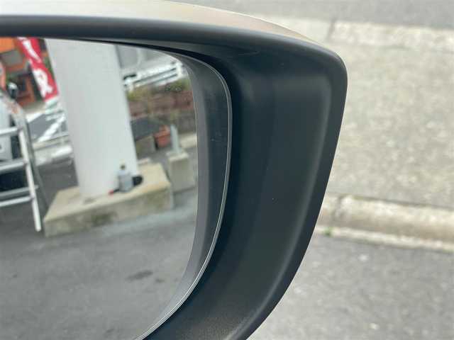 マツダ アテンザ ワゴン XD プロアクティブ 愛知県 2017(平29)年 5.6万km スノーフレイクホワイトパールマイカ /当店買取/禁煙/1オーナー//純正ナビ/フルセグTV/DVD再生//CD/Bluetooth/USB/AUX//バックカメラ//衝突軽減ブレーキ/レーンキープ/BSM//クルーズコントロール//LEDヘッド/Aライト/LEDフォグ//ルーフレール/Pソナー//革巻きステアリング/ステアリングリモコン//前ドラレコ//純正AW/純正Fマット/ドアバイザー//プッシュスタート/ディーゼルターボ/スペアキー//保証書/取説