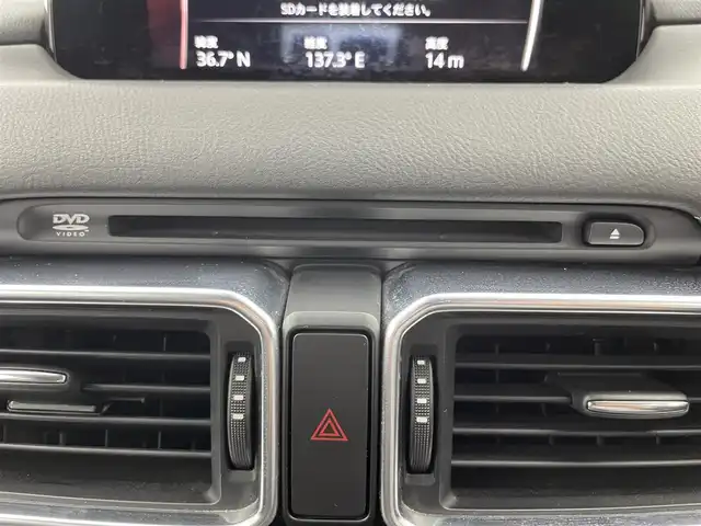 マツダ ＣＸ－８ XD Lパッケージ 富山県 2018(平30)年 3.9万km ジェットブラックマイカ 純正ナビ（AM/FM/DVD/BT/USB/フルセグ）/全方位カメラ/ドライブレコーダー/ブラインドスポットモニター/ヘッドアップディスプレイ/レザーシート/パワーシート/D席メモリシート/シートヒーター/衝突被害軽減システム/レーダークルーズコントロール/レーンキープアシスト/コーナーセンサー/横滑り防止装置/アイドリングストップ/ハンドルヒーター/純正アルミホイール/純正フロアマット/オートLEDライト/オートホールド付電子パーキング/パワーバックドア/スマートキー
