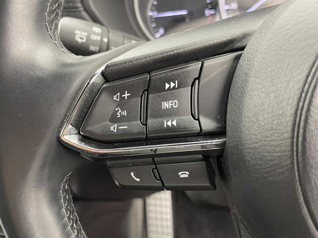 マツダ ＣＸ－８ XD Lパッケージ 富山県 2018(平30)年 3.9万km ジェットブラックマイカ 純正ナビ（AM/FM/DVD/BT/USB/フルセグ）/全方位カメラ/ドライブレコーダー/ブラインドスポットモニター/ヘッドアップディスプレイ/レザーシート/パワーシート/D席メモリシート/シートヒーター/衝突被害軽減システム/レーダークルーズコントロール/レーンキープアシスト/コーナーセンサー/横滑り防止装置/アイドリングストップ/ハンドルヒーター/純正アルミホイール/純正フロアマット/オートLEDライト/オートホールド付電子パーキング/パワーバックドア/スマートキー