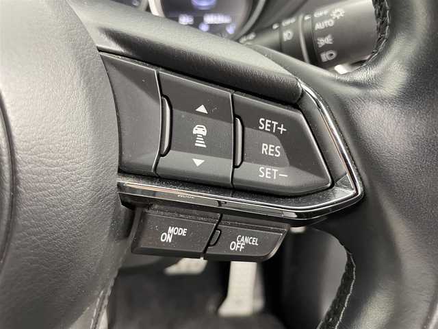 マツダ ＣＸ－８ XD Lパッケージ 富山県 2018(平30)年 3.9万km ジェットブラックマイカ 純正ナビ（AM/FM/DVD/BT/USB/フルセグ）/全方位カメラ/ドライブレコーダー/ブラインドスポットモニター/ヘッドアップディスプレイ/レザーシート/パワーシート/D席メモリシート/シートヒーター/衝突被害軽減システム/レーダークルーズコントロール/レーンキープアシスト/コーナーセンサー/横滑り防止装置/アイドリングストップ/ハンドルヒーター/純正アルミホイール/純正フロアマット/オートLEDライト/オートホールド付電子パーキング/パワーバックドア/スマートキー