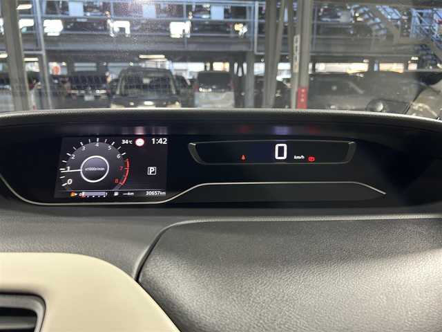 日産 セレナ ハイウェイスター V 大阪府 2019(令1)年 3.1万km ダークメタルグレー/ダイヤモンドブラック ProPILOT 純正ナビ(フルセグ/DVD再生/Bluetooth) 360カメラ ETC 後席モニター 両側パワースライドドア 衝突軽減 レーダーC クリアランスソナー BSM パークアシスト