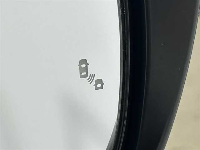 日産 セレナ ハイウェイスター V 大阪府 2019(令1)年 3.1万km ダークメタルグレー/ダイヤモンドブラック ProPILOT 純正ナビ(フルセグ/DVD再生/Bluetooth) 360カメラ ETC 後席モニター 両側パワースライドドア 衝突軽減 レーダーC クリアランスソナー BSM パークアシスト