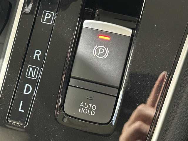 日産 セレナ ハイウェイスター V 大阪府 2019(令1)年 3.1万km ダークメタルグレー/ダイヤモンドブラック ProPILOT 純正ナビ(フルセグ/DVD再生/Bluetooth) 360カメラ ETC 後席モニター 両側パワースライドドア 衝突軽減 レーダーC クリアランスソナー BSM パークアシスト