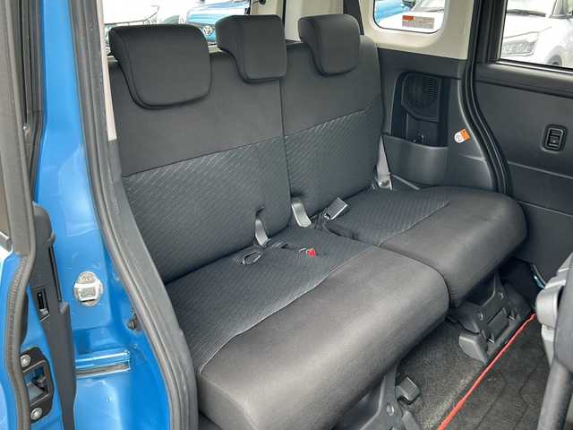トヨタ ルーミー G 道北・旭川 2019(平31)年 6.5万km ファインブルーマイカメタリック ・4WD/・禁煙車/・純正ナビ/フルセグ/BT/CD/DVD/SD/・両側パワースライドドア/・LEDヘッドライト/・LEDフォグランプ/・ドライブレコーダー///スマートアシスト///・衝突警報機能/・先行発進お知らせ機能/・車線逸脱警報機能/・路側逸脱警報機能/・ふらつき警報機能/・アダプティブクルーズコントロール/・オートライト/・オートハイビーム/・コーナーセンサー///コンフォートパッケージ///・シートヒーター 運転席/助手席/・セカンドシートテーブル/・アームレスト/・シルバープッシュ式オートエアコン/・シルバーエアコン吹出口加飾/・ブラックドアサッシュ/・オプティトロンメーター/・ビルトインETC/・純正マット/・ドアバイザー
